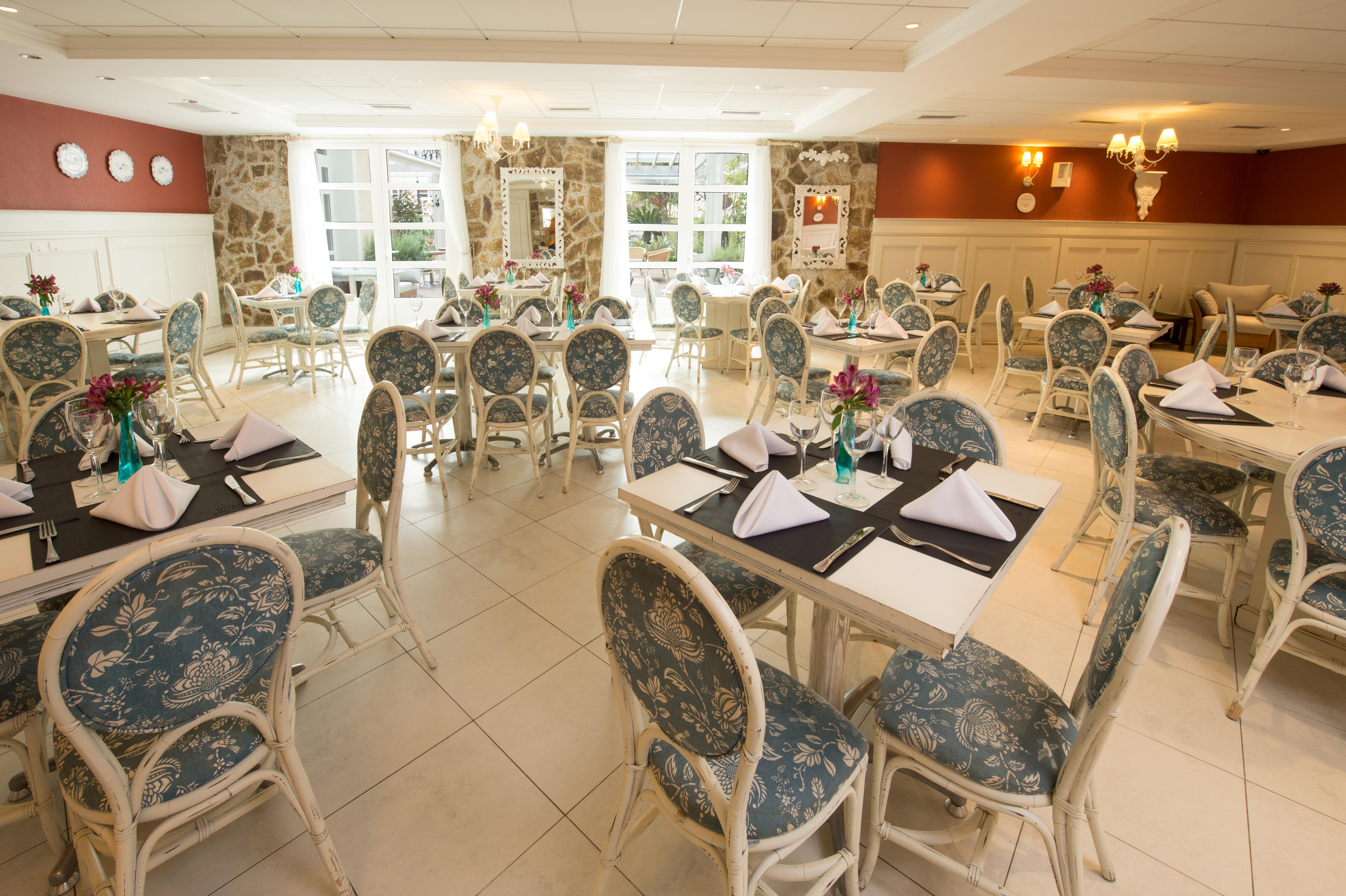 Il Campanario Villaggio Resort - Oficial Florianopolis Exterior photo The restaurant at the hotel