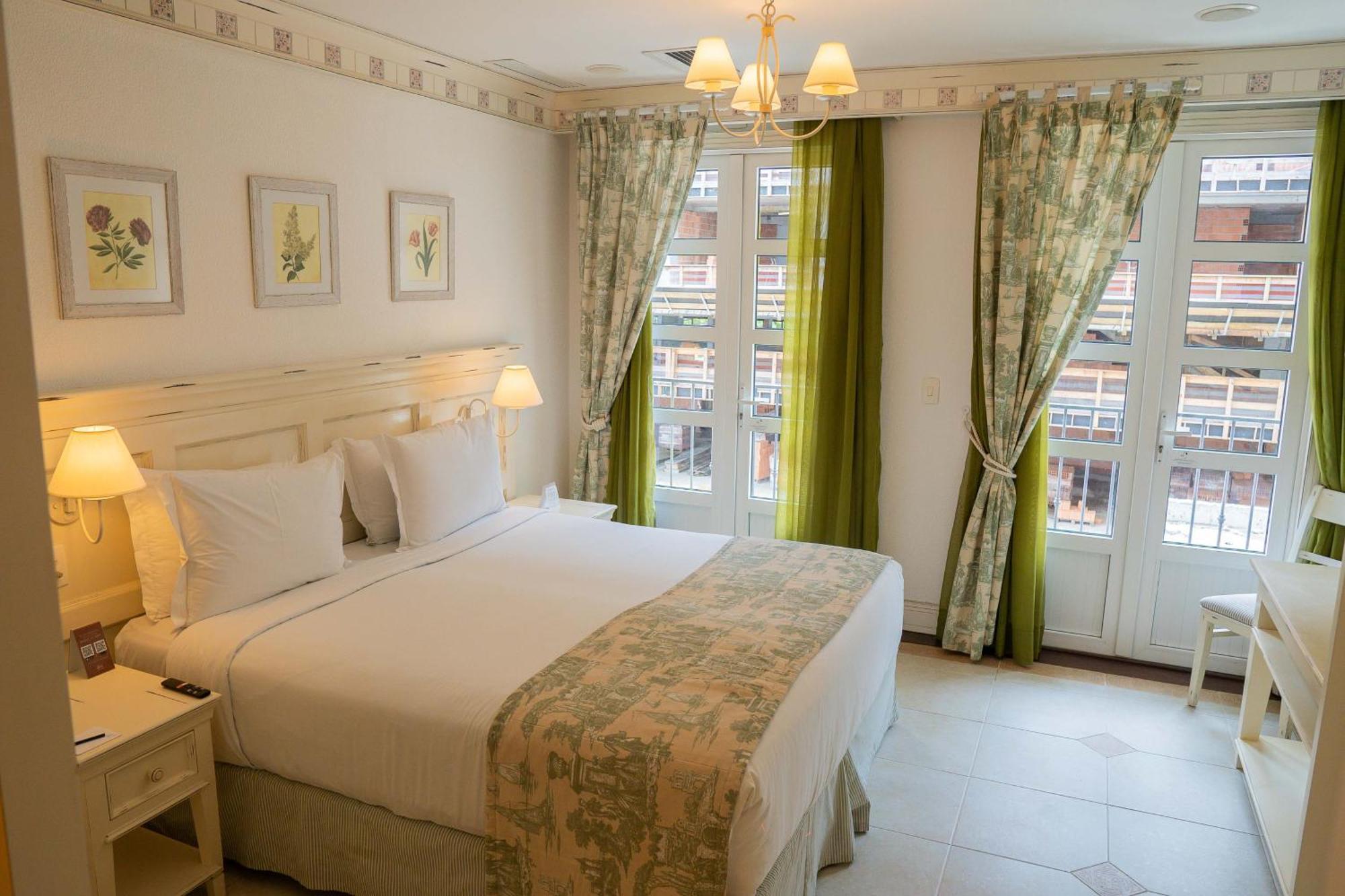 Il Campanario Villaggio Resort - Oficial Florianopolis Exterior photo A bedroom at the hotel